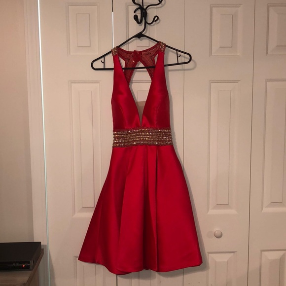 dress - Picture 1 of 4